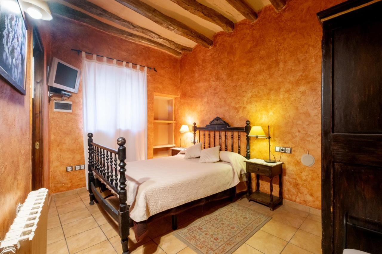 Rural Jorda Guest House Rodoñá Екстериор снимка