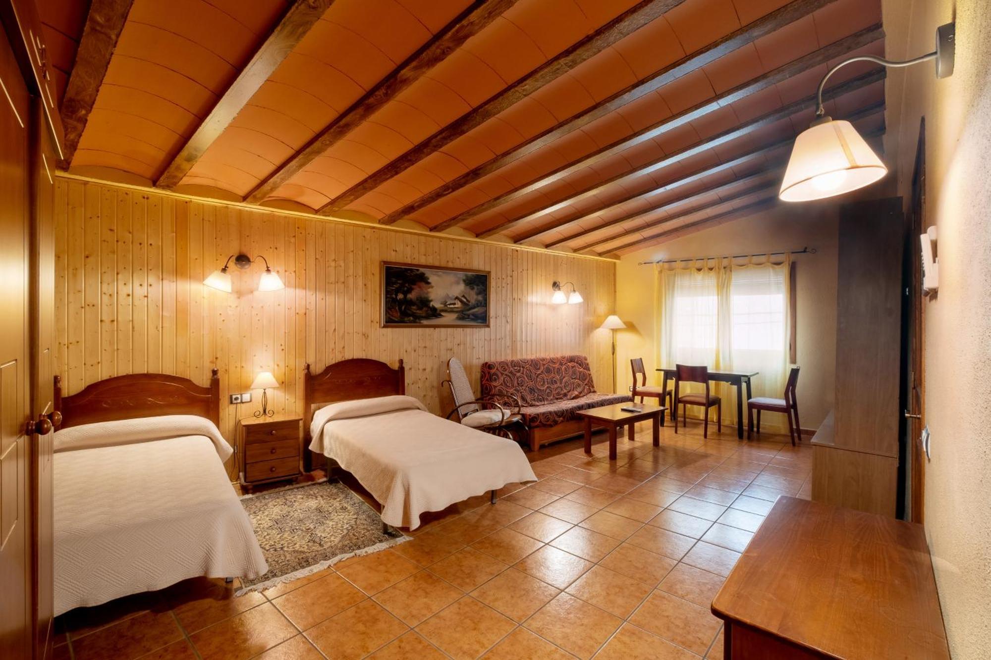 Rural Jorda Guest House Rodoñá Екстериор снимка