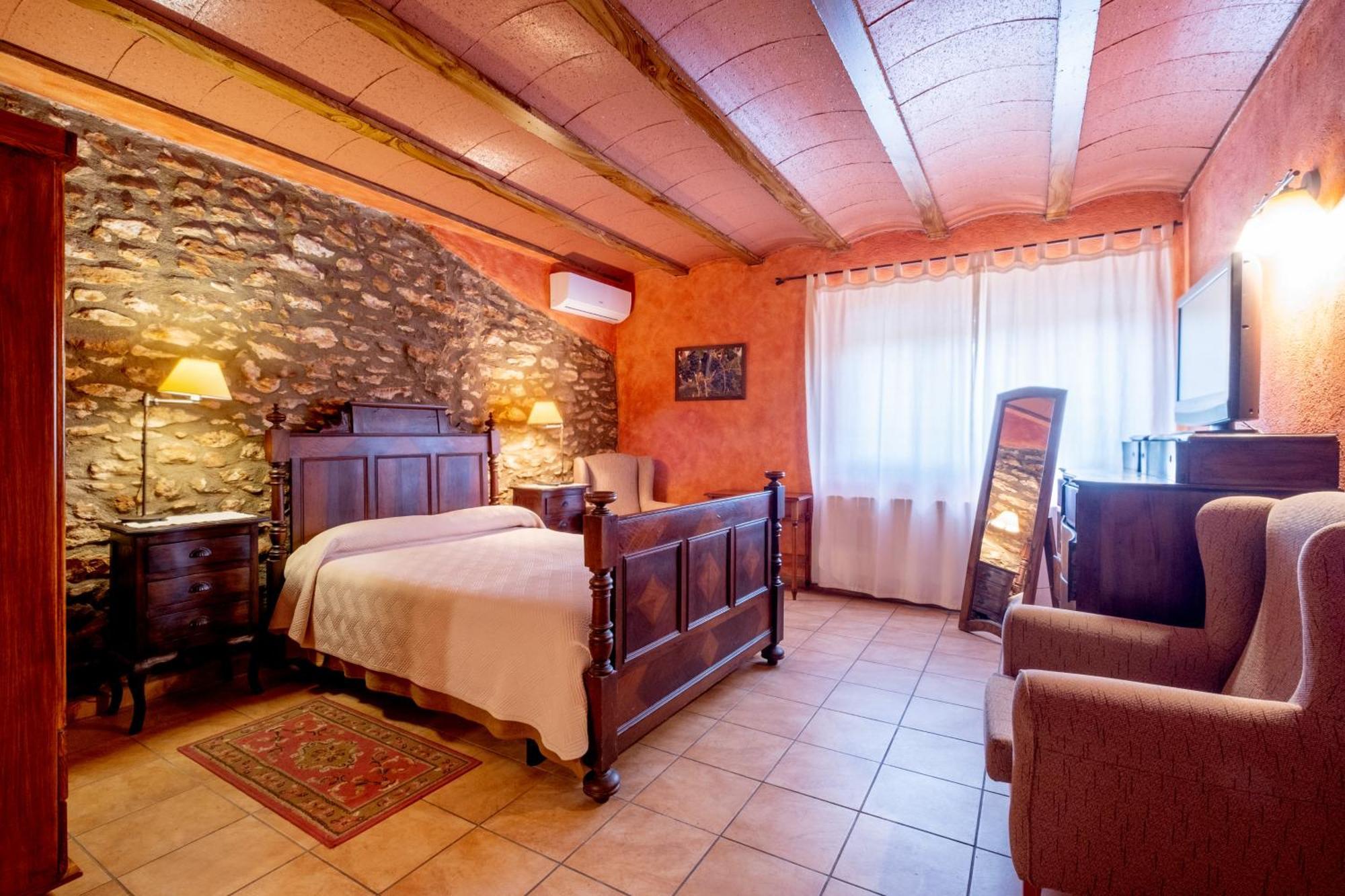 Rural Jorda Guest House Rodoñá Екстериор снимка