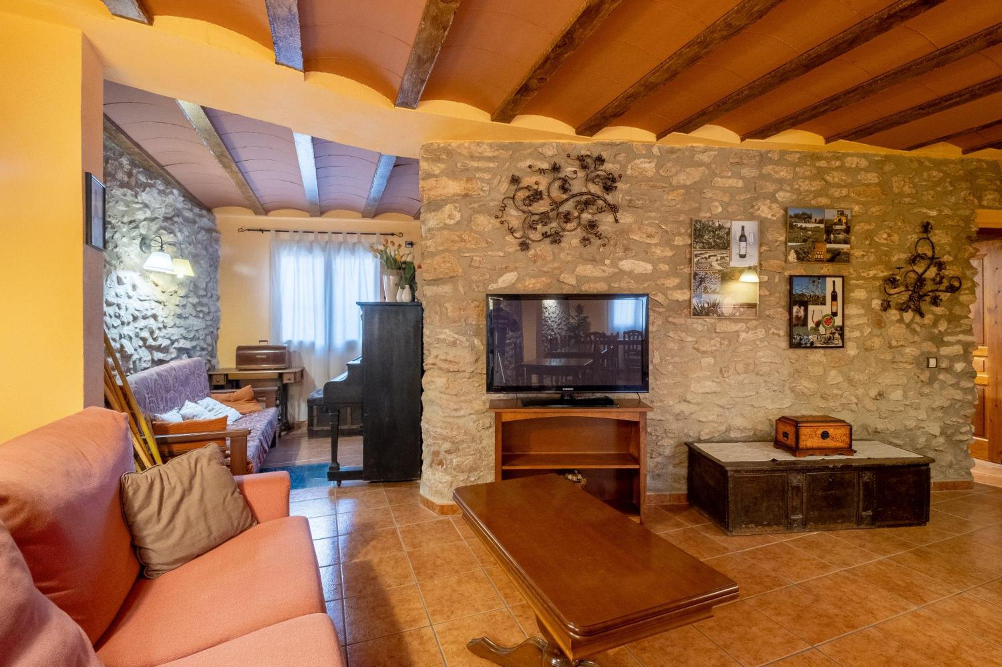 Rural Jorda Guest House Rodoñá Екстериор снимка